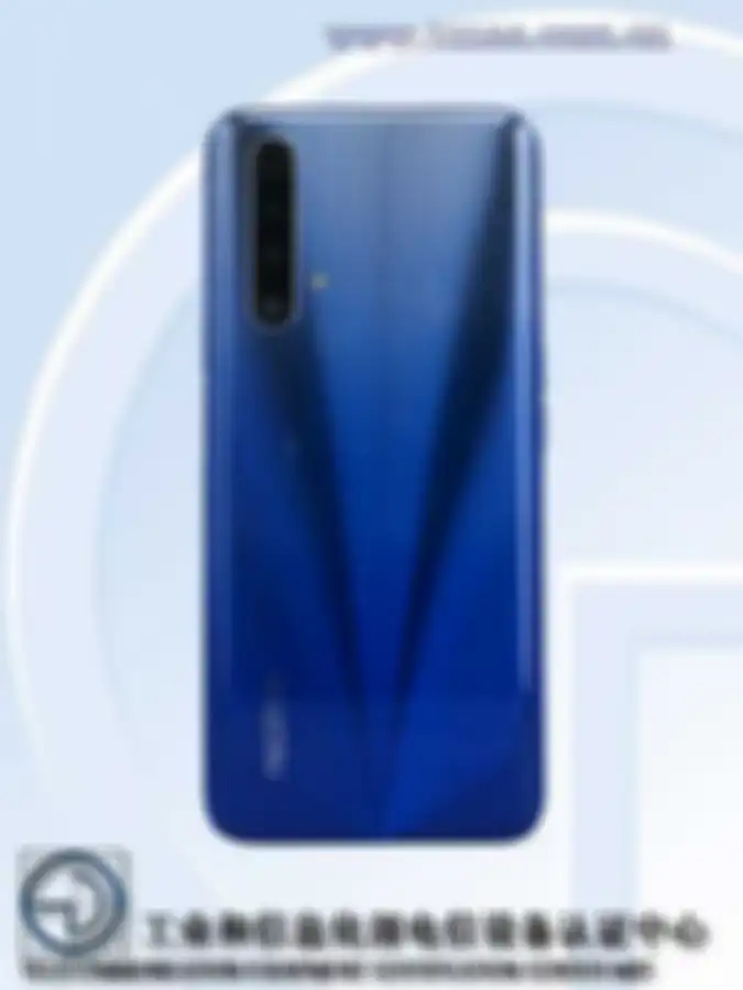 realme X3.