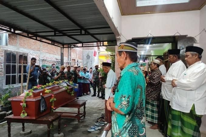 Begini cara Kopda Muslimin lolos dari kejaran anak buah Jenderal Andika Perkasa. Dia pakai trik simpel. Foto selingkuhan Muslimin disebarkan.