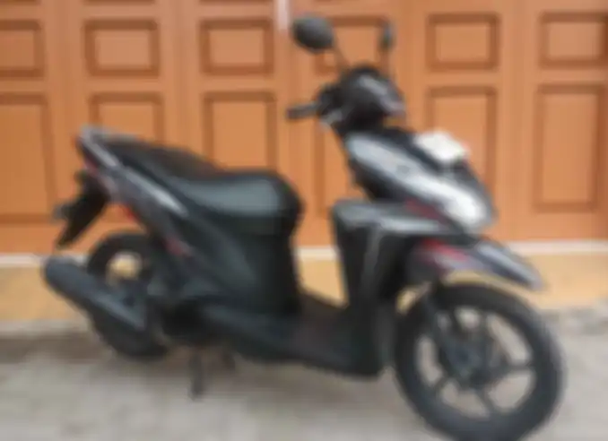 Honda Vario 125 KZR iritnya dekati BeAT