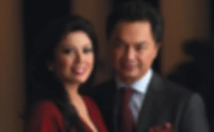 Dino Patti Djalal dan istrinya, Rosa Rai Djalal