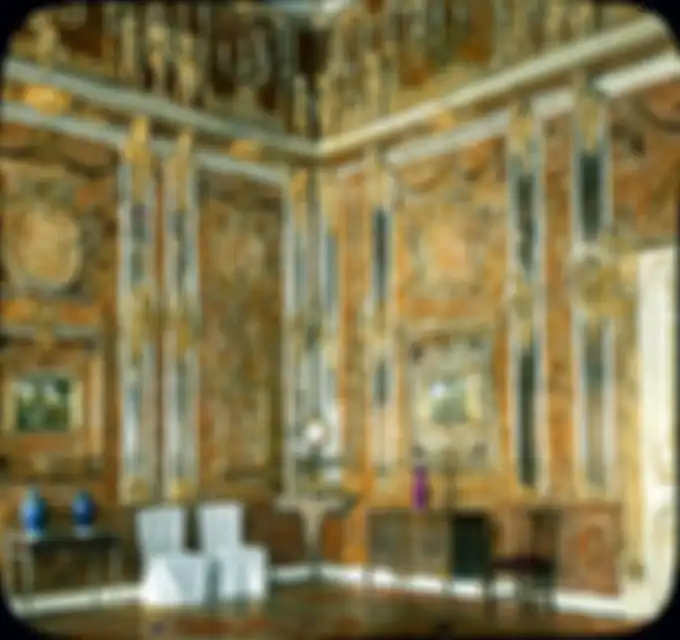 Kamar Amber, yang diwarnai dengan tangan, tahun 1931.