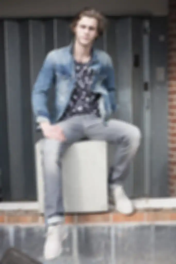 Floral shirt with denim jacket.