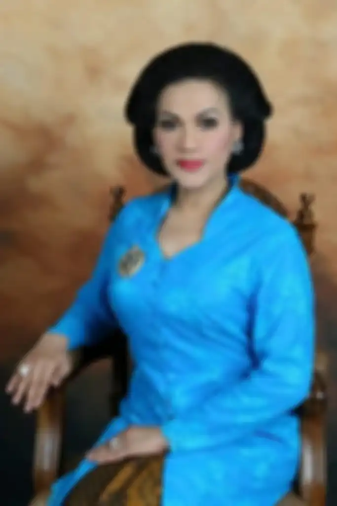 Foto jadul Dorce Gamalama satu panggung dengan Julia Perez beredar di Instagram. Namun, penampilan Julia Perez justru curi perhatian. 