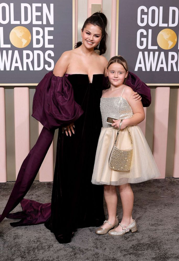 Selena Gomez ajak adiknya ke Golden Globes 2023