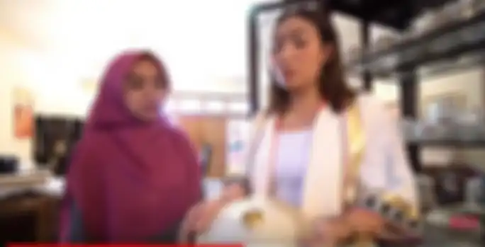 Ria Ricis kunjungi rumah Ayu Dewi