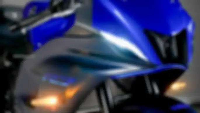 Headlamp Yamaha R7.