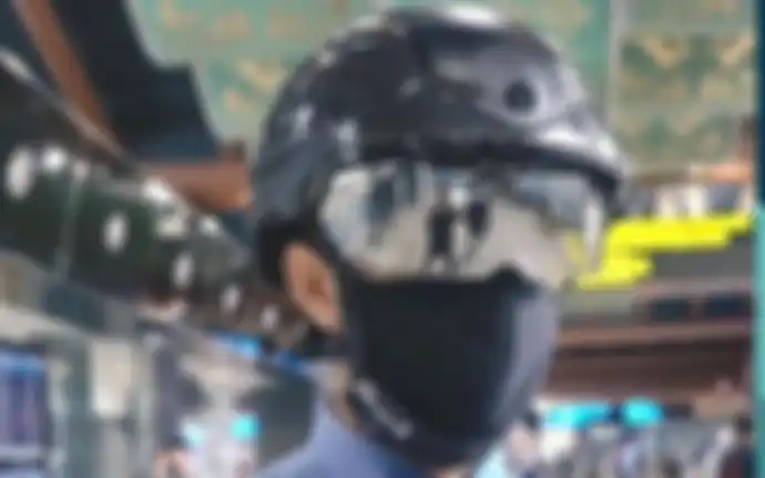 Helm satpam yang harganya hamir Rp 100 juta