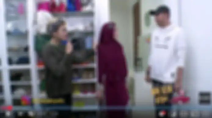 Salah Fokus Sama Pujian Nikita Seolah Ingin Dijadikan Istri Kedua, Rumah Habib Usman Jadi Sorotan Warganet, Ruang Tamu Bak Hutan Belantara