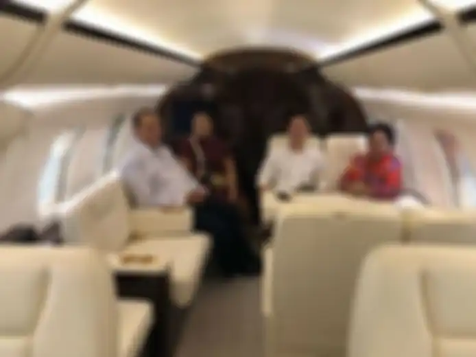 Penampakan jet pribadi hadiah Harvey Moeis untuk anak pertamanya