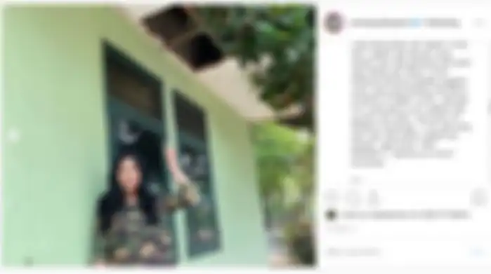 Annisa Pohan saat berada di rumah dinasnya.