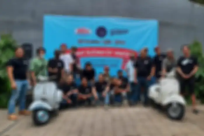 Komunitas Vespa 60s Jabodetabek bareng Mabscoot (Mari Berscooter) gelar vaksinasi gratis