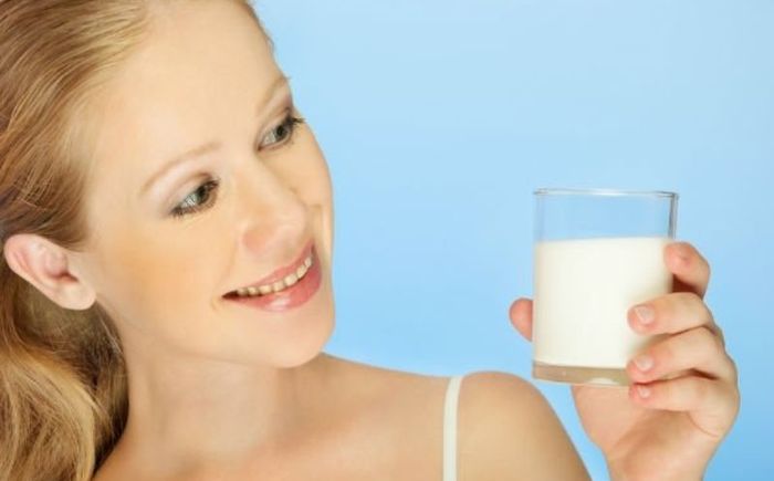 Kulit putih menggunakan susu