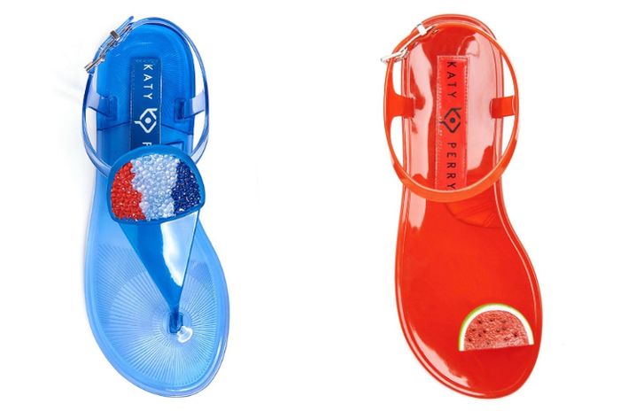 Katy Perry akan merilis beberapa sandal yang bertemakan buah-buahan