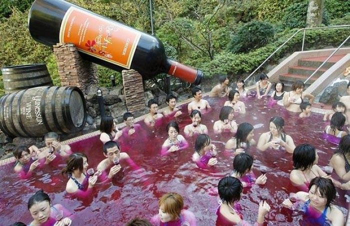 Beaujolais Nouveau Spa, Jepang