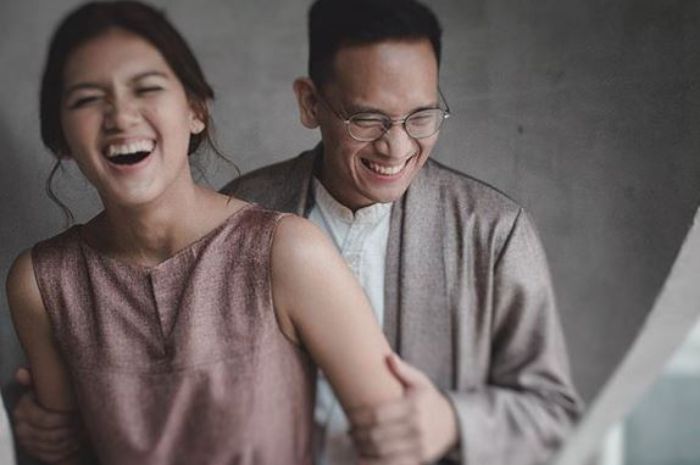 Pertunangan Monita Tahalea dan Bayu Risa