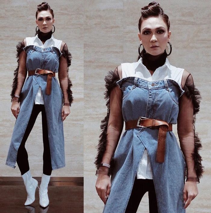 Gaya artsy Luna Maya