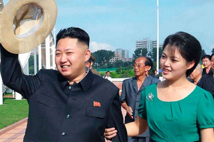 Kim Jong Un dan istrinya, Ri Sol Ju