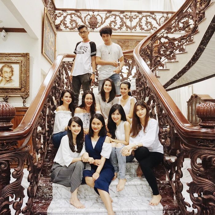 Isi dalam rumah Sylvia Fully