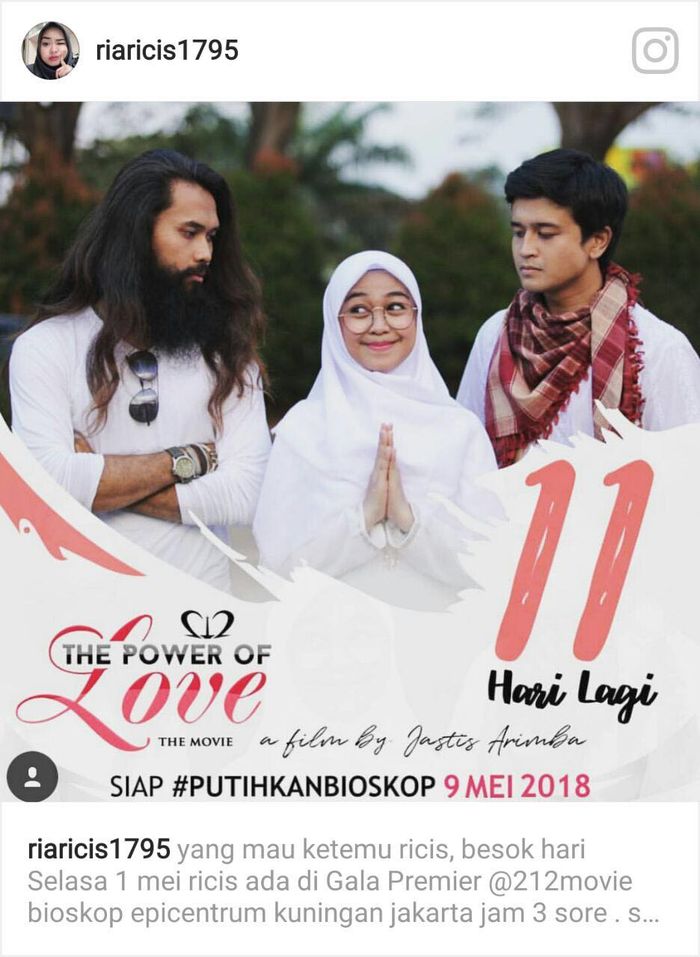 Ria Ricis bermain dalam film film 212 The Power of Love .