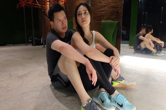 Shandy Aulia berolahraga bersama pasangan