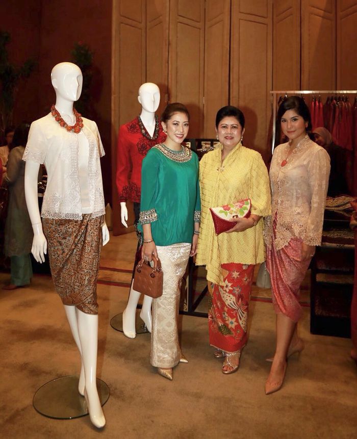 Annisa Yudhoyono tampil dalam balutan kebaya