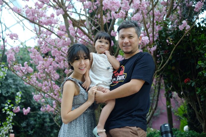 Gisella Anastasia dan Gading Marten bersama dengan Gempita