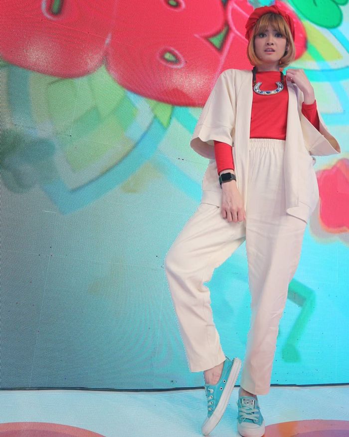 Chika Jessica sering terlihat dengan fashion style ala Korea