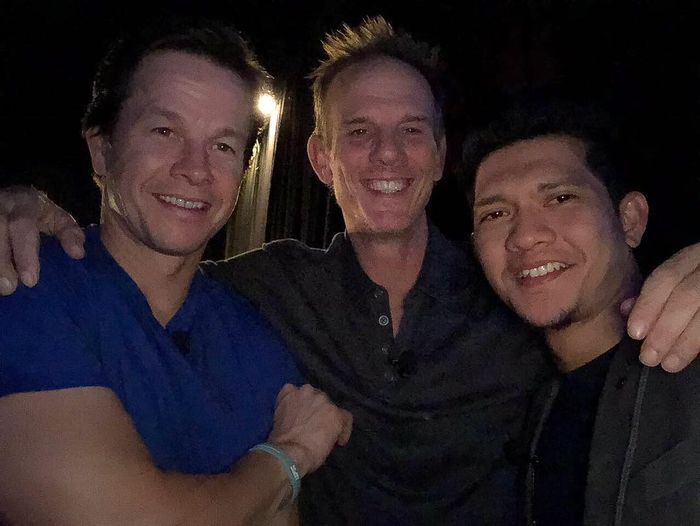 Iko Uwais Bersama Para Cast 'Mile 22'