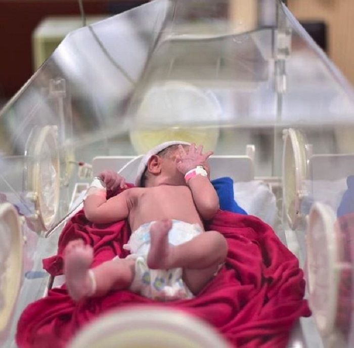 Anak Sonny Septian dan Fairuz A Rafiq yang baru lahir