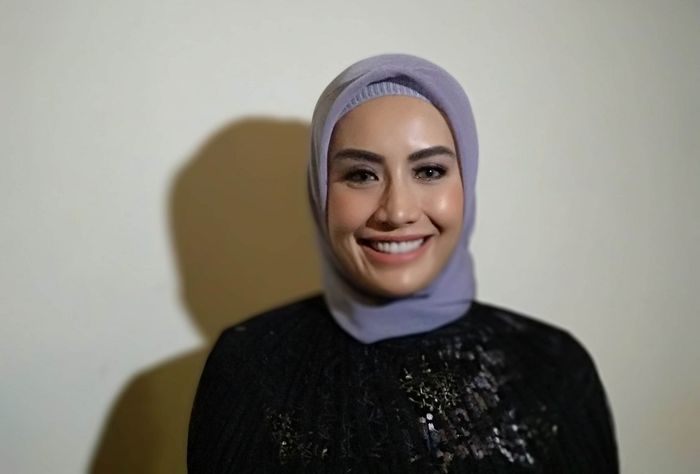 Buka Lepas Hijab, Shinta Bachir Tak Pedulikan Hujatan Kepadanya