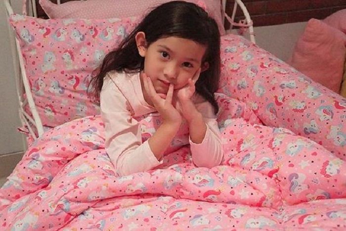 Mikhela Lee Jowono, alasan Nafa Urbach belum menikah lagi