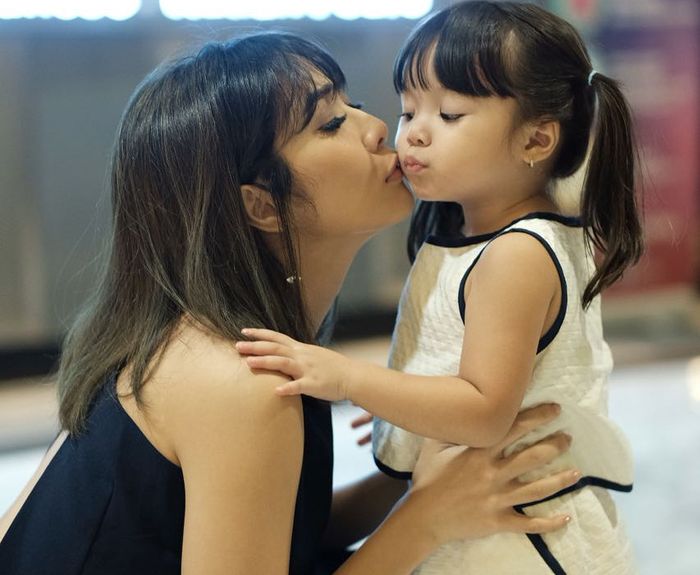 Gisella Anastasia dan Gempita Nora Marten