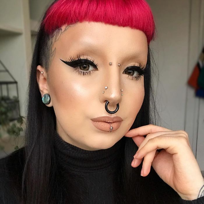 Katy Kelly, makeup artist asal London