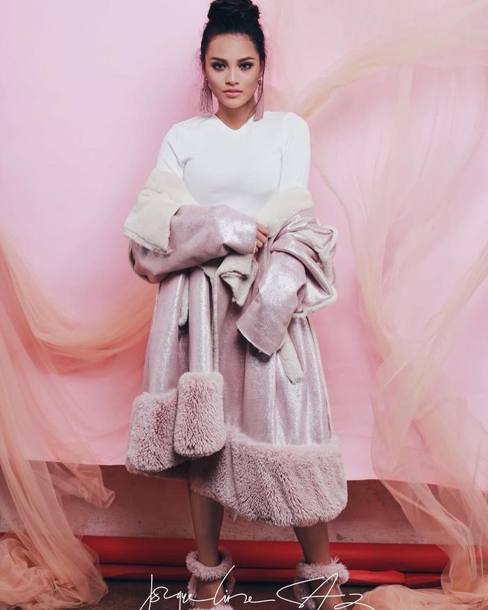 Aurel Hermansyah punya selera fashion yang tinggi.