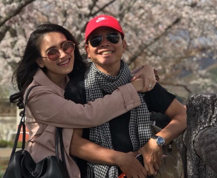 Ayu Ting Ting dan Ayah Rozak