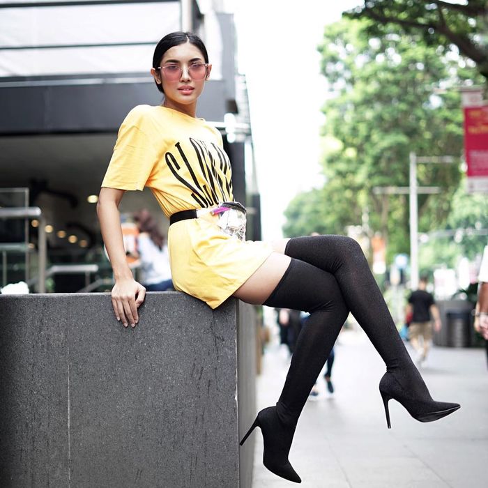 Millen Tampil Catchy dengan Oversized T-shirt