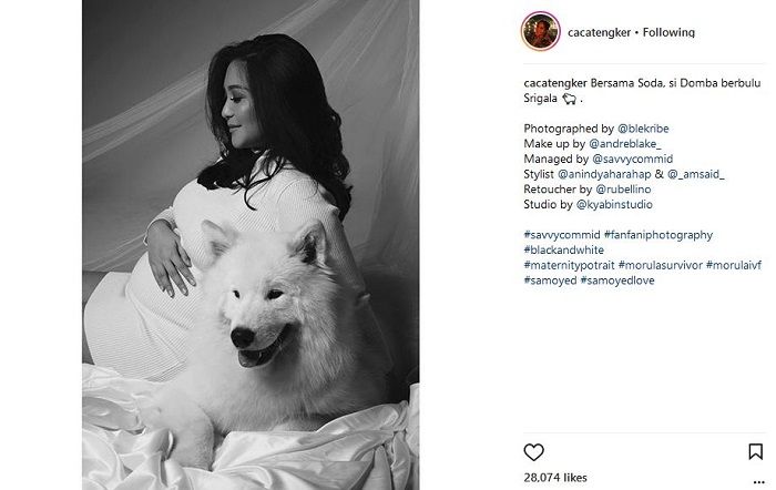 Maternity shoot Caca Tengker