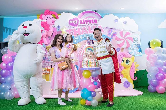 Sarwendah dan Ruben Onsu baru-baru ini tampak merayakan ulang tahun anaknya, Thalia Putri Onsu