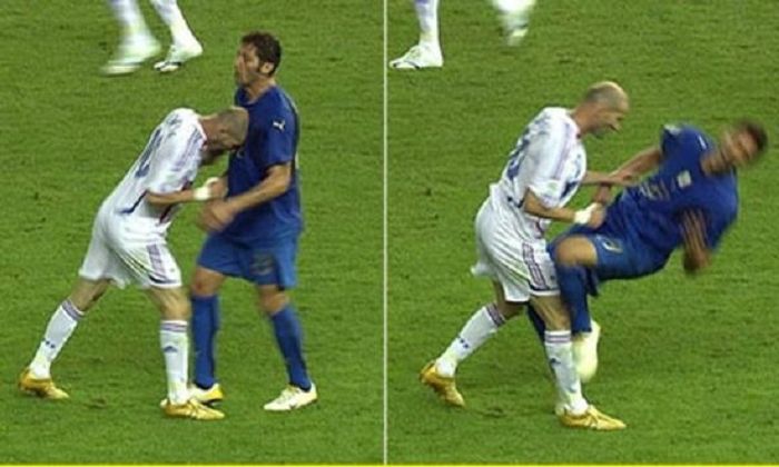 Zidane menanduk Materazzi.