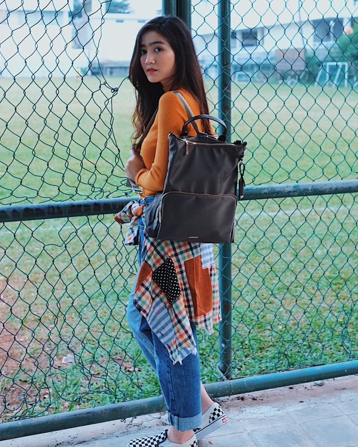 Febby Rastanty yang kece dengan gayanya