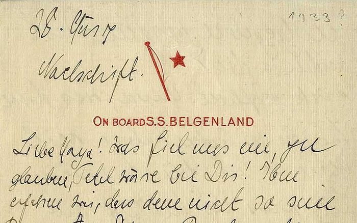 Potongan surat Einstein yang mengungkap pelariannya dari Nazi.