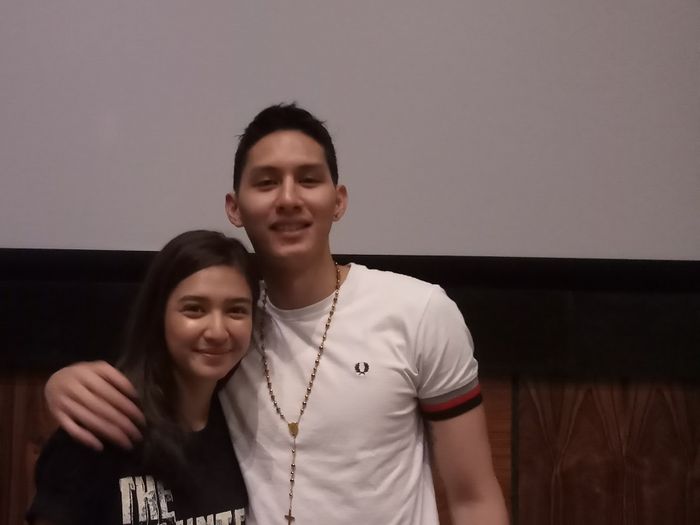 Daniel Wenas dan kekasihnya