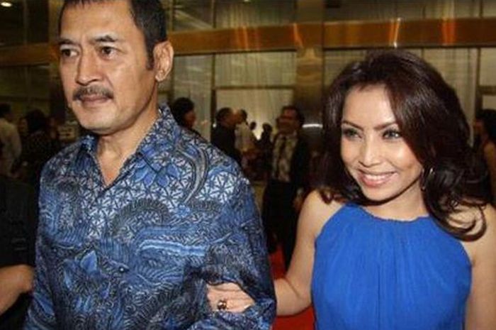 Berikan Suprise Kue Anniversary, Wajah Putri Mayangsari Akhirnya Terekspos!