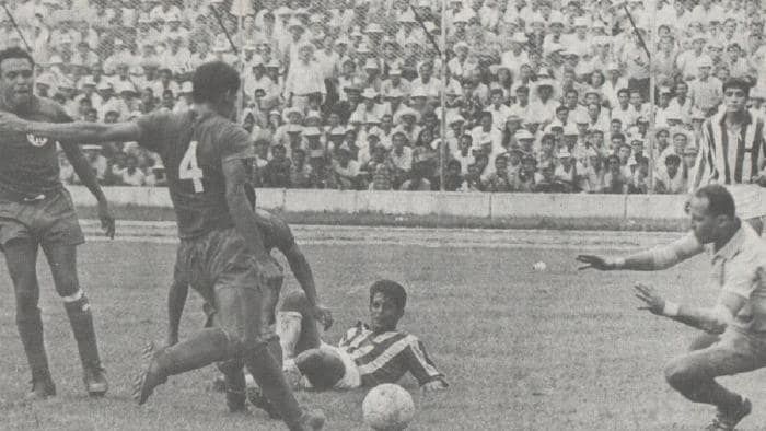 Pertandingan yang berlangsung pada 26 Juni 1969 antara El Salvador melawan Honduras memicu 'Perang Sepak Bola'. 