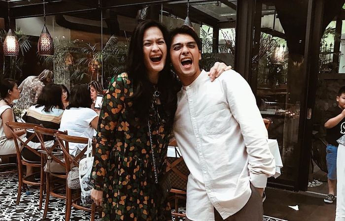 Donna Harun dan anak lelakinya, Ricky Harun.