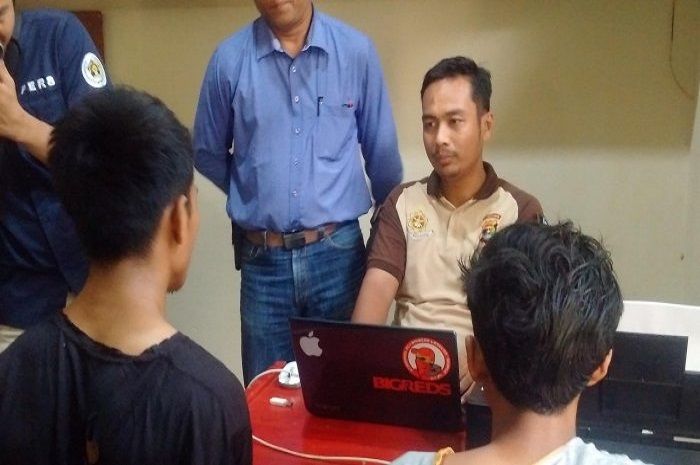 EP dan BB ketika proses interogasi