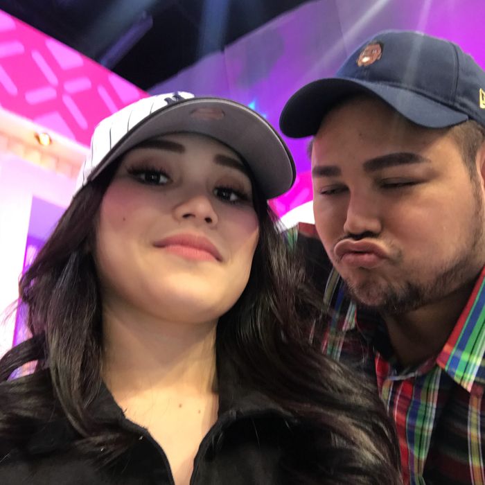 Ayu Ting Ting Bersama Ivan Gunawan