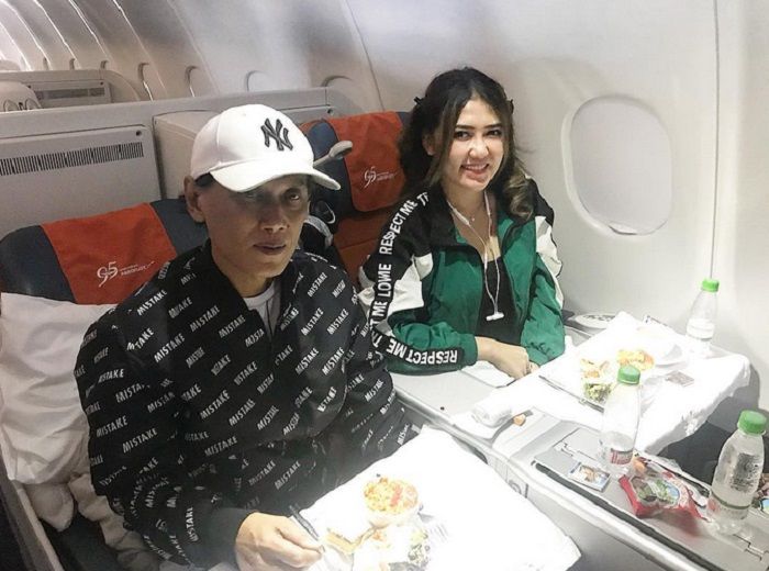 Via Vallen bersama sang ayah