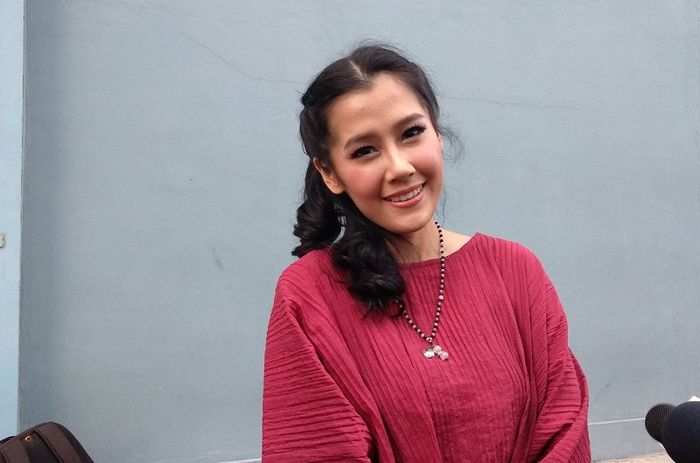 Bobot Ardina Rasti Bertambah, Ia dan Suami Menantikan Hal yang Lebih Indah!