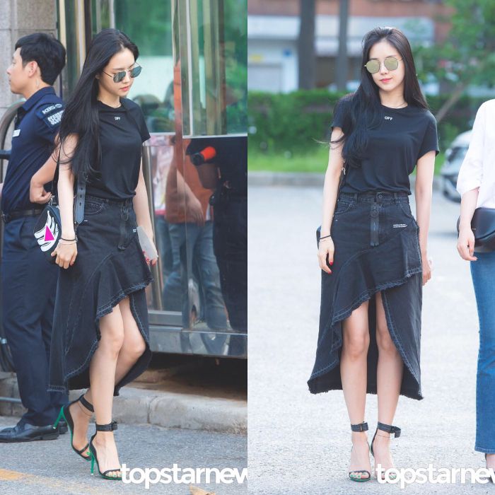 Naeun dengan Style Kasual Feminin